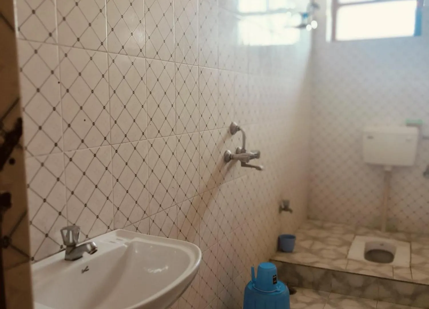 Varanasi Vibes Apartment A Haven For Travelers 0*,  הודו