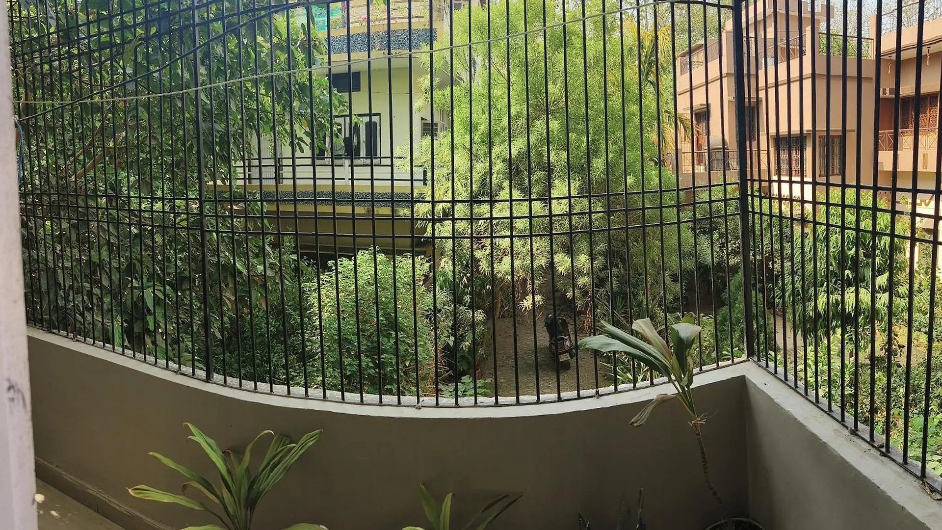 Varanasi Vibes Apartment A Haven For Travelers
